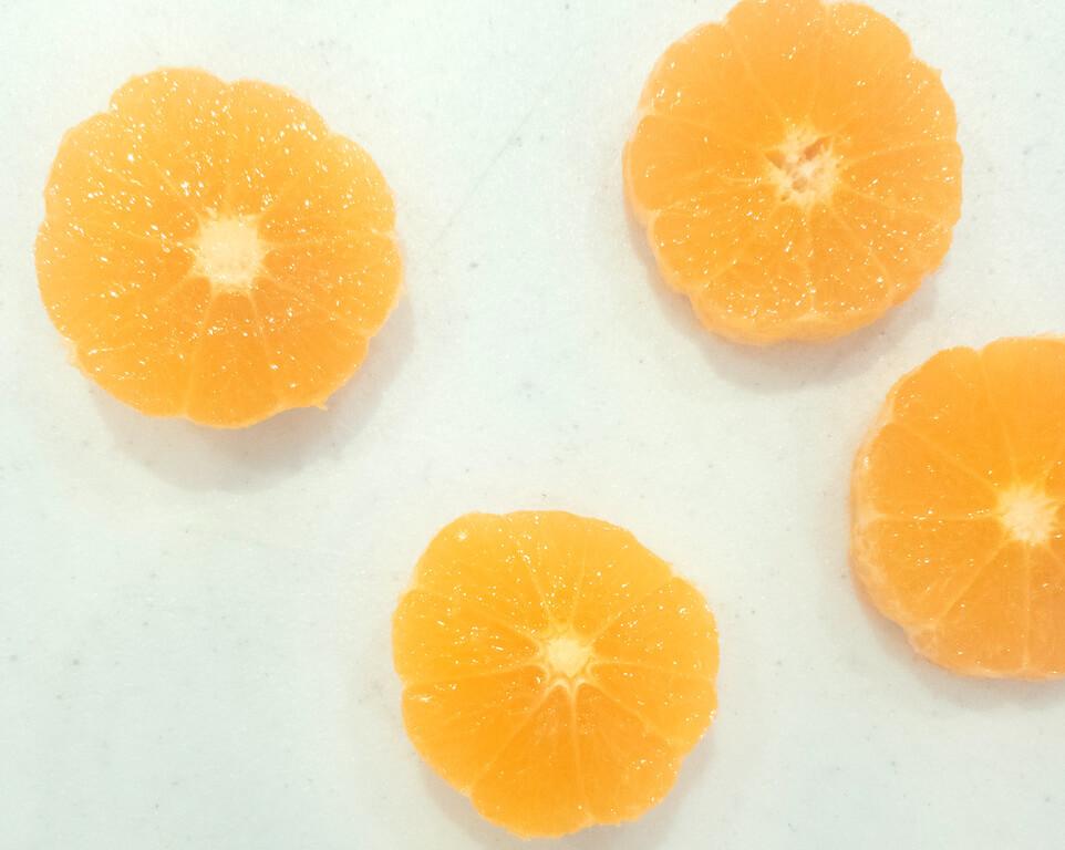 Cross section slices of clementines.