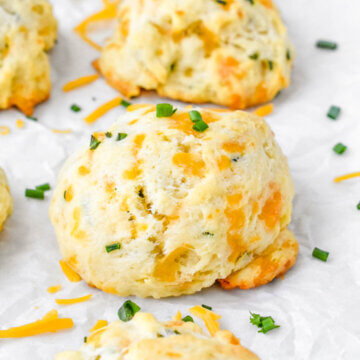 Cheddar Chive Biscuits